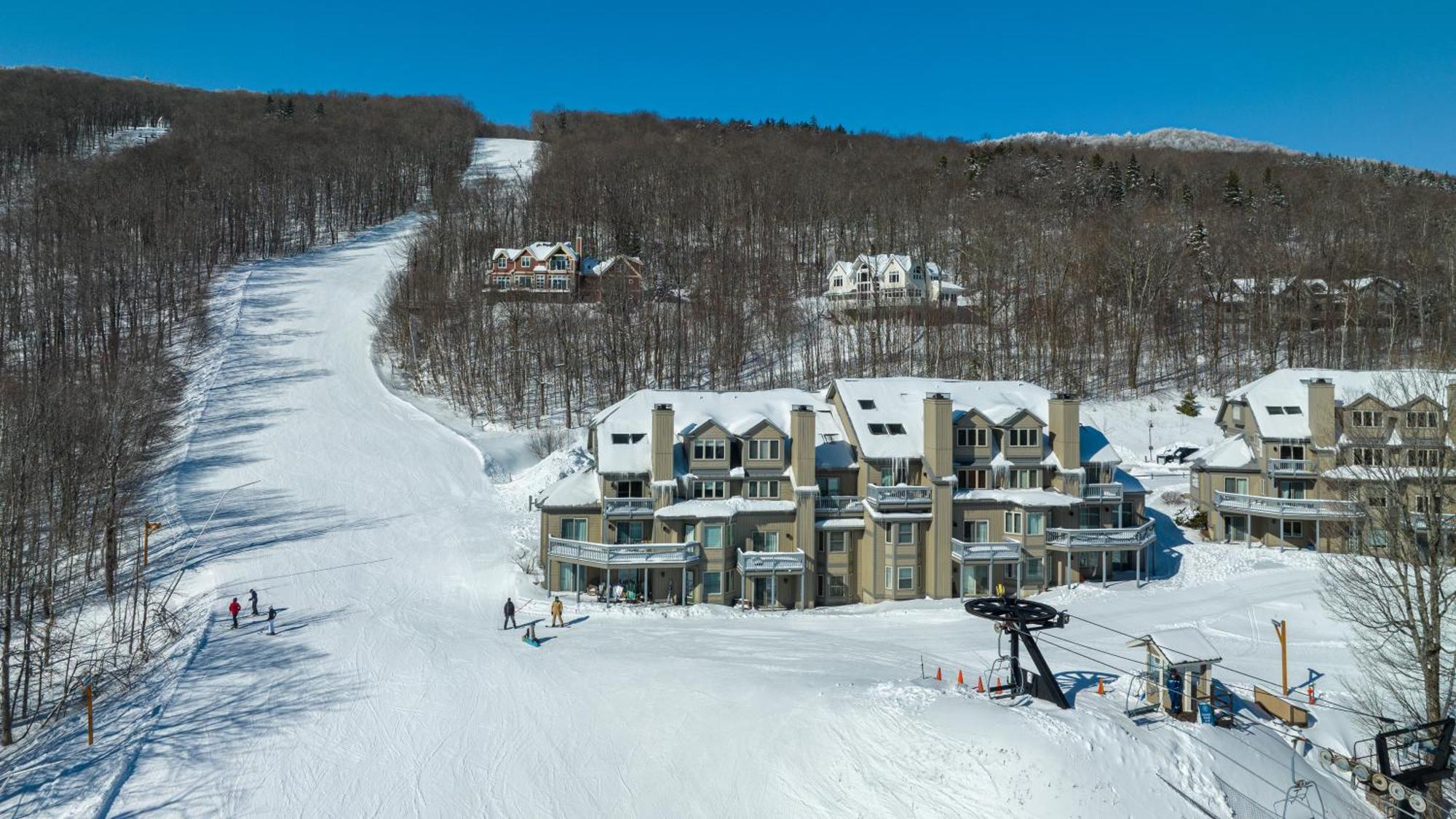 Solitude Village At Okemo Ладлоу Экстерьер фото